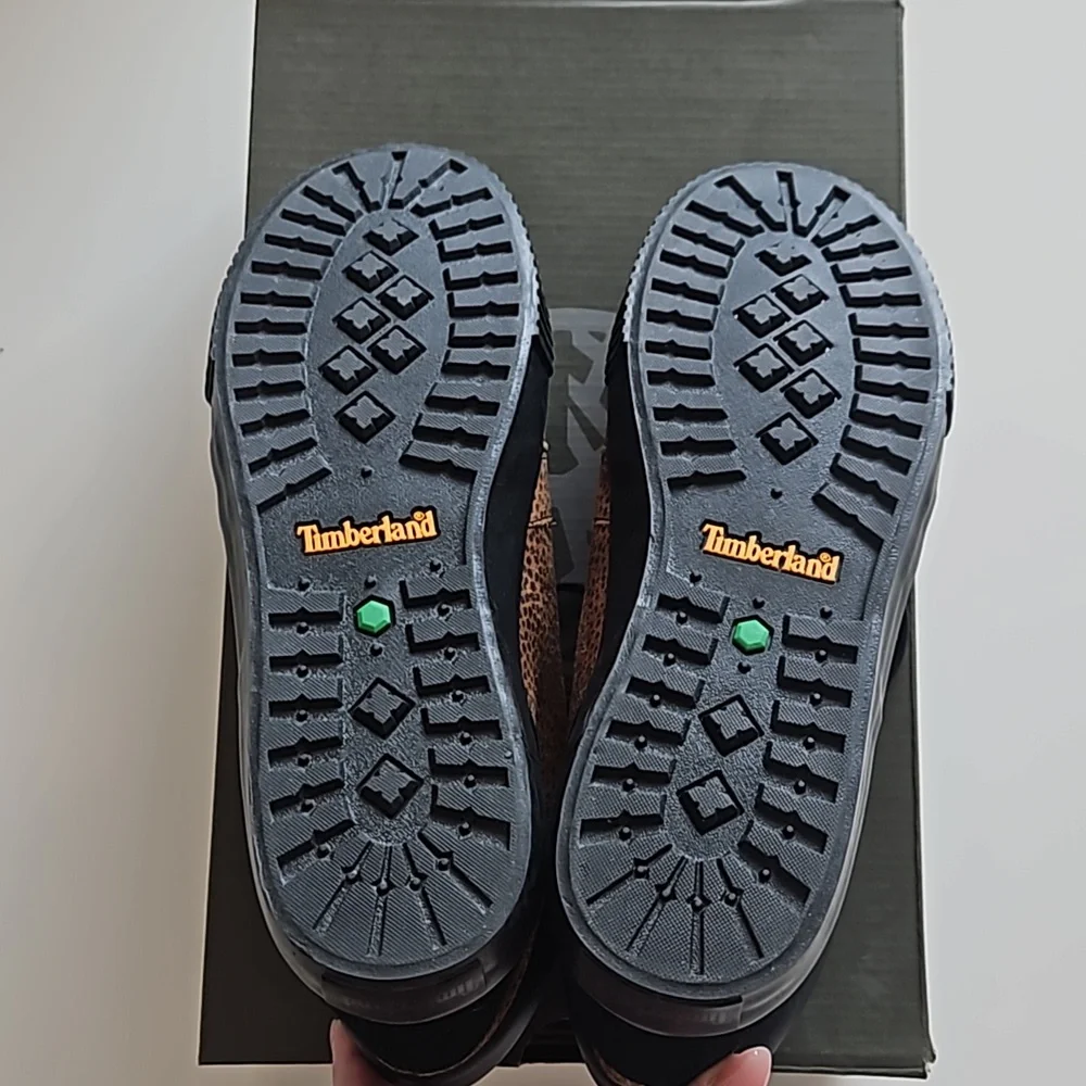 NWT Timberland | SkylaBay Chumka Cheetah Suede | Womens Size 10 - Picture 5 of 6